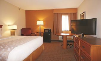 La Quinta Inn by Wyndham Kansas City North