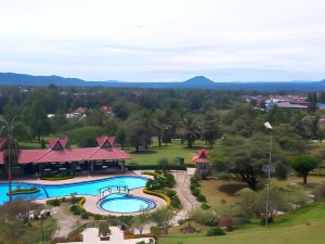 Hotel Sinabung Hills Berastagi