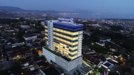 Golden Tulip SpringHill Lampung Отели в г. Бандар-Лампунг
