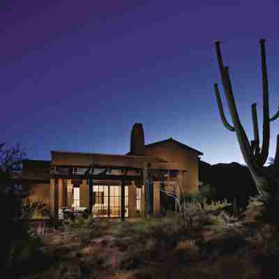 The Ritz-Carlton, Dove Mountain Hotel Exterior