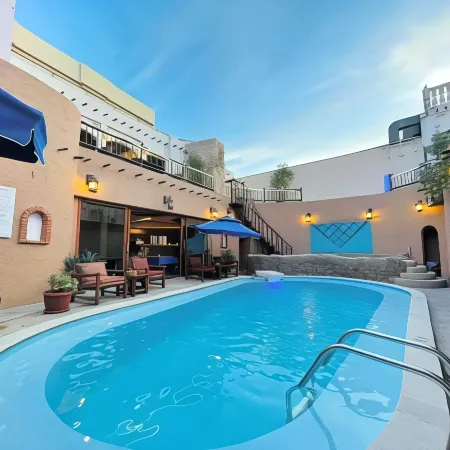 Al Liwan Suites
