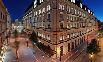 Dorothea Hotel, Budapest, Autograph Collection