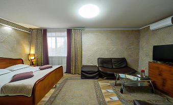 Ostrov Hotel