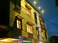 Leos Hotel Hotels in Tomohon
