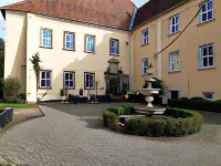 帕拉克拉索酒店 茲戈熱萊茨縣酒店