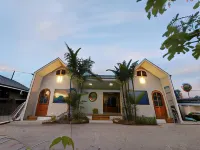 Numhom Resort Отели в г. 