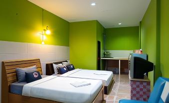 RoomQuest Amphawa VaylaSamran