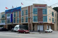 Dey Hotel فنادق في Lundang