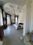 Hotel Estancia Real