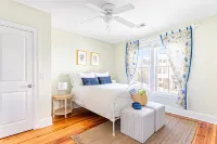 Sea Shell by AvantStay Breezy Beachside Getaway w Rooftop Deck 6 BRs