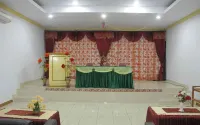 Delima Sari Hotel Hotels in Ujung