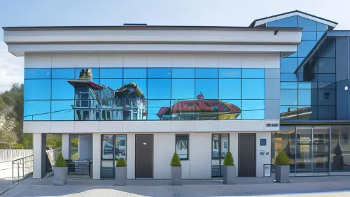 Hotel Villa Rosario II, Edificio Moderno