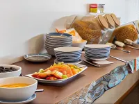 The Noble Grape Guesthouse - breakfast