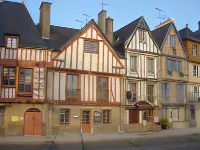 Appart Hôtel le Liberté Vannes Centre-Ville Hotels in Plescop