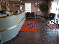 Denison Inn & Suites Hotels in Denison