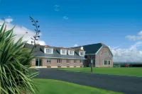 Cashen Course House Hotels near Cullotycraft