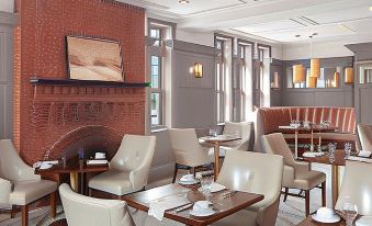 Portland Regency Hotel & Spa - Housity