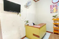 Central House Karimunjawa Mitra RedDoorz