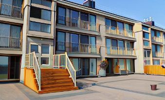 Royal Harbour Resort