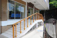 Lloyds Serviced Apartments, Near Music Academy