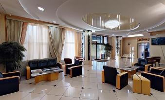Platan Yuzhniy Hotel