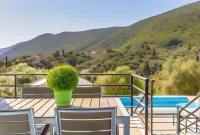 Mouzakis Villas Hotel di Vathi