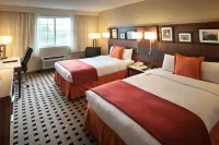 Penn Harris Hotel Harrisburg, Trademark by Wyndham - parking