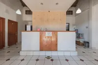 RedDoorz Syariah @ Jl Raya Sukabumi Hotel di Gekbrong