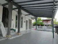 Kayangan Inn Hotel a Rantau Panjang