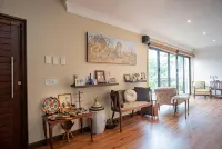 Ekhaya Guest House Hotels in Salt Rock