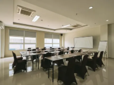 Horison TC UPI Serang Hotel di Kecamatan Serang