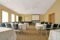 슈퍼 8 바이 윈덤 몬티첼로 몬티첼로 버팔로 호텔