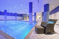 Van der Valk Theaterhotel Almelo - piscina