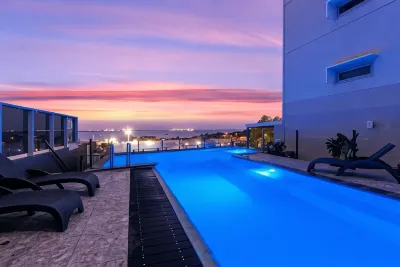 Ramada Suites by Wyndham Zen Quarter Darwin Hotel a 