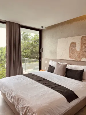 Villa Morris - Artistic Touch, Float on Air Hotel dekat Masjid Pusdik Reskrim