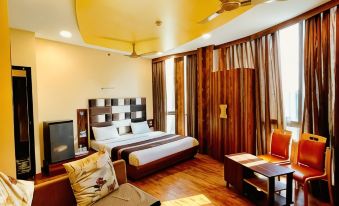 Avirahi Hotel