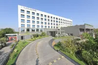 Narayani Heights, Ahmedabad Hotel di Gandhinagar