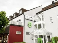 Hotel Blutenburg Hotels near Allach - Untermenzing