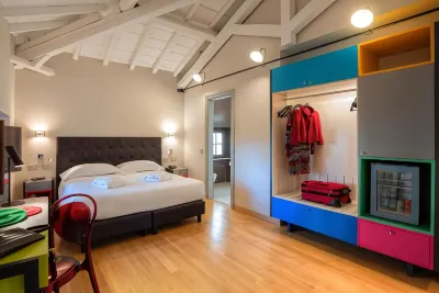 Albergo Etico Roma Hotels near Via Antonio Canova
