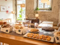 Memoria Porto FLH Hotels Hotels near Palacio da Bolsa