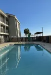 Wingate by Wyndham Galveston Beachfront at Seawall - Beach resorts