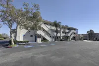 Motel 6 Bellflower, CA - Los Angeles