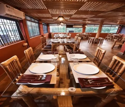 Nirvana Guest House 酒店