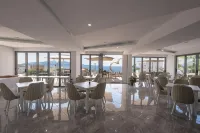 Sea View Hotel - Mountain view
