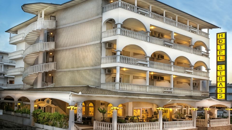 Hotel Strass