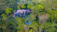 Grand Argyle Resort Hotel in zona Sri Pada National College of Education