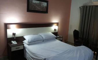 Pameer Hotel