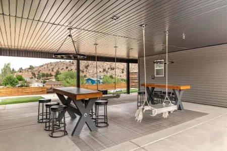 BLACK SHEEP INN Newly Constructed Merino #1 of 4 Units