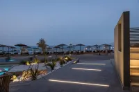Mare Blue Suites - موقف سيارات