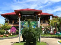Chomview Resort Hotels near Lanta Monkey School